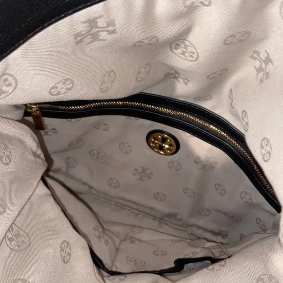 Tory Burch Black Fold Over Leather Shoulder Bag - Picture 8 of 10